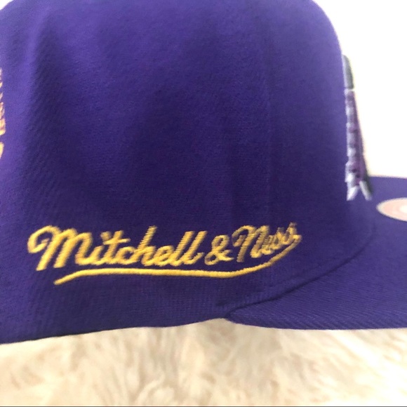 MITCHELLS & NESS LOS ANGELES LAKERS SNAPBACK  HAT - Picture 7 of 8